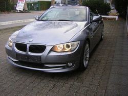 Grau Gebraucht 2011 BMW 320 Cabriolet Performance Cabrio | 14.850 € (Guter Preis)