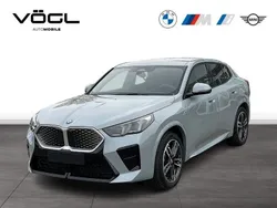 Grau Neu 2025 BMW iX2 M Sport SUV | 46.390 € (Superpreis)