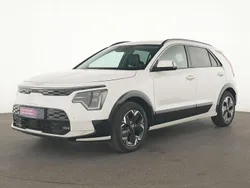 Schneeweiss Gebraucht 2023 Kia e-Niro Vision SUV | 24.375 € (Guter Preis)