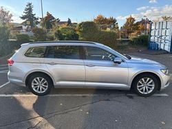 Silber Gebraucht 2018 VW Passat Comfortline Kombi | 11.850 € (Guter Preis)