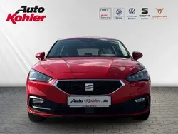Reinrot (rot) Gebraucht 2021 Seat Leon Style Limousine | 16.760 € (Fairer Preis)