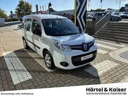Mineralweiß (weiß) Gebraucht 2016 Renault Kangoo Experience Van / Kleinbus | 9.950 € (Fairer Preis)