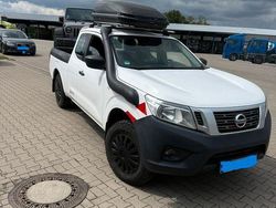 Weiß Gebraucht 2016 Nissan Navara Visia Abholung | 15.351 €