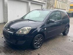 Blau Gebraucht 2008 Ford Fiesta Kleinwagen | 1.500 €
