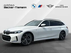 Alpinweiß Neu 2025 BMW 318 Exclusive Kombi | 46.788 €