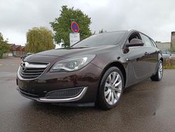 Mahagonibraun/darkmahagony Gebraucht 2017 Opel Insignia Edition Kombi | 9.999 € (Guter Preis)