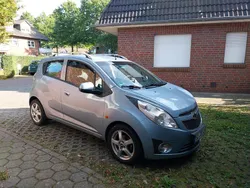 Blau Gebraucht 2010 Chevrolet Spark Kleinwagen | 2.800 € (Fairer Preis)