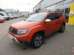 Orange Gebraucht 2022 Dacia Duster Prestige SUV | 19.480 € (Guter Preis)