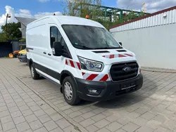 Weiß Gebraucht 2020 Ford Transit Van / Kleinbus | 29.750 € (Etwas zu teuer)