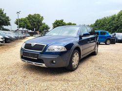 Stormblau metallic Gebraucht 2009 Skoda Octavia Scout 4x4 Kombi | 3.980 € (Superpreis)