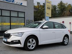Weiß Gebraucht 2021 Skoda Scala Cool Plus Kleinwagen | 15.899 € (Guter Preis)