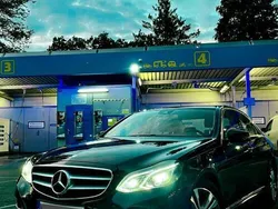 Schwarz Gebraucht 2016 Mercedes E250 Limousine | 20.000 € (Guter Preis)