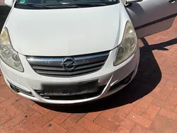 Weiß Gebraucht 2007 Opel Corsa Kleinwagen | 1.150 € (Guter Preis)