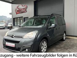 Grau Gebraucht 2015 Citroën Berlingo Shine Kombi | 18.990 €
