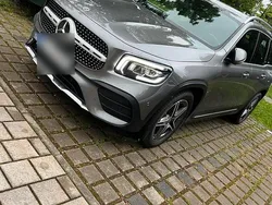 Grau Gebraucht 2023 Mercedes GLB180 AMG SUV | 34.900 € (Guter Preis)