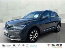 Grau Gebraucht 2022 VW Tiguan Active SUV | 27.980 € (Superpreis)