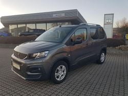 Grau Gebraucht 2022 Peugeot Rifter Allure Van / Kleinbus | 22.490 € (Guter Preis)