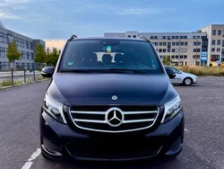 Schwarz Gebraucht 2018 Mercedes V220 Van / Kleinbus | 37.000 € (Teuer)