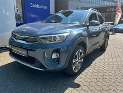 Denimblau met. Gebraucht 2020 Kia Stonic DREAM-TEAM Edition SUV | 14.650 € (Fairer Preis)