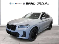Grau Gebraucht 2025 BMW X4 Performance SUV | 77.990 €