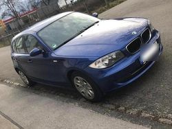 Blau Gebraucht 2008 BMW 116 Kleinwagen | 5.799 €