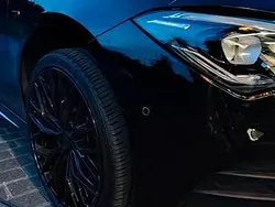 Schwarz Gebraucht 2020 Mercedes CLA250e AMG Limousine | 32.000 € (Fairer Preis)