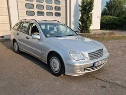 Silber Gebraucht 2004 Mercedes C220 Kombi | 950 € (Superpreis)