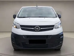 Weiß Neu 2025 Opel Vivaro Van | 33.320 € (Etwas zu teuer)