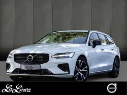 Weiss Gebraucht 2021 Volvo V60 R-Design Kombi | 33.650 € (Fairer Preis)