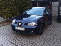 Blau Gebraucht 2006 Seat Ibiza Kleinwagen | 1.600 € (Fairer Preis)