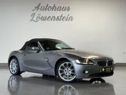 Sterlinggrau Gebraucht 2004 BMW Z4 Performance Cabrio | 10.480 € (Guter Preis)