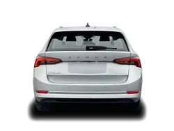 Silber Gebraucht 2021 Skoda Octavia Style Kombi | 25.849 € (Superpreis)