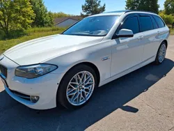 Weiß Gebraucht 2012 BMW 535 Sport Line Kombi | 10.500 € (Fairer Preis)