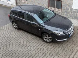 Schwarz Gebraucht 2013 Opel Insignia Eco Kombi | 5.950 € (Guter Preis)