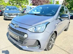 Grau Gebraucht 2018 Hyundai i10 Passion Kleinwagen | 7.750 € (Fairer Preis)