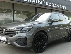 Siliziumgrau metallic Gebraucht 2022 VW Touareg R-line SUV | 55.950 € (Fairer Preis)