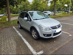 Silber Gebraucht 2008 Suzuki SX4 Comfort Limousine | 3.999 € (Fairer Preis)