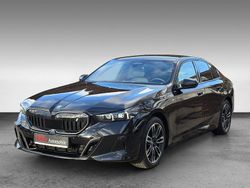 Schwarz Gebraucht 2024 BMW i5 M Sport SUV | 49.900 € (Guter Preis)