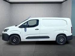 Weiß Gebraucht 2020 Citroën Berlingo Van / Kleinbus | 15.049 € (Fairer Preis)