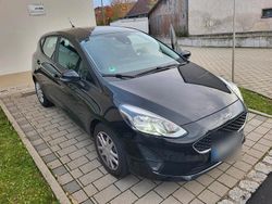 Schwarz Gebraucht 2020 Ford Fiesta Kleinwagen | 9.500 € (Fairer Preis)