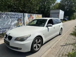Weiß Gebraucht 2009 BMW 525 Sport Line Kombi | 1.999 € (Superpreis)
