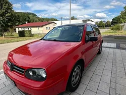 Rot Gebraucht 2001 VW Golf IV Limousine | 3.500 € (Teuer)