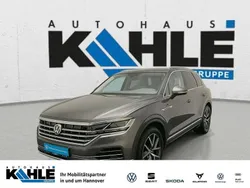 Grau Gebraucht 2019 VW Touareg Basis SUV | 39.990 € (Superpreis)