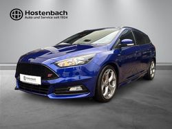 Indicblau metallic Gebraucht 2017 Ford Focus ST Kombi | 15.790 € (Fairer Preis)