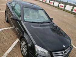 Schwarz Gebraucht 2009 Mercedes 220 Coupé | 5.495 € (Superpreis)