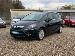 Grün Gebraucht 2015 Opel Zafira Tourer Innovation Van / Kleinbus | 6.400 € (Guter Preis)