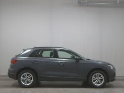 Grau Gebraucht 2020 Audi Q3 Sport SUV | 23.980 € (Guter Preis)