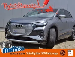 Grau (taifungrau metallic) Gebraucht 2021 Audi Q4 e-tron Advanced SUV | 32.641 € (Teuer)