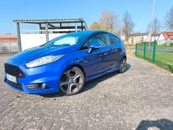 Blau Gebraucht 2015 Ford Fiesta Sport Kleinwagen | 7.300 € (Fairer Preis)
