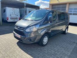 Grau Gebraucht 2018 Ford Transit Custom Trend Van / Kleinbus | 8.690 €